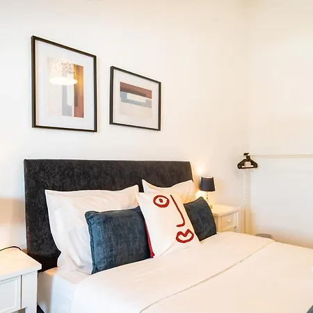 River Flat Iv - Heart Of アパート ポルト