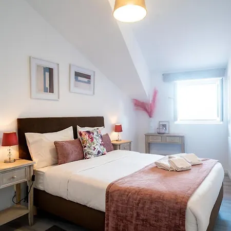 River Flat Iv - Heart Of * Porto