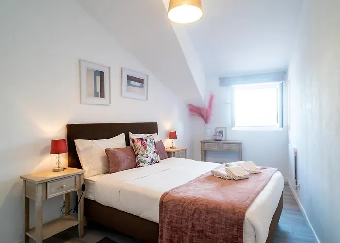 River Flat Iv - Heart Of * Porto