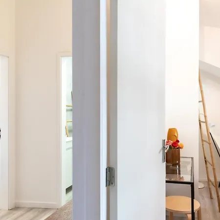 River Flat Iv - Heart Of Appartement Oporto